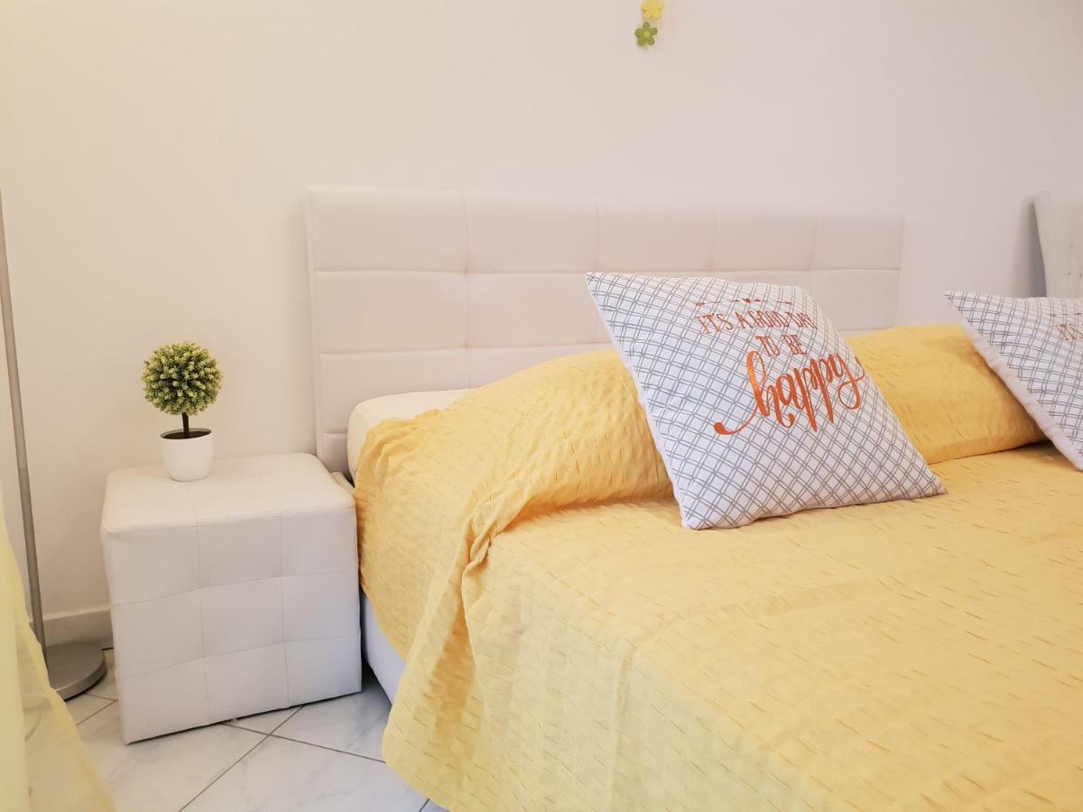 Apartment Rosana Рабац Екстериор снимка